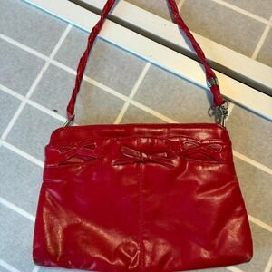 'Vintage patent leather red hand bag- purse with bow details Zoey Deschanel Twee